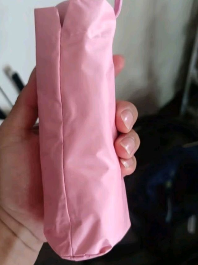 清明出游宝藏伞，七麦麦救大命！