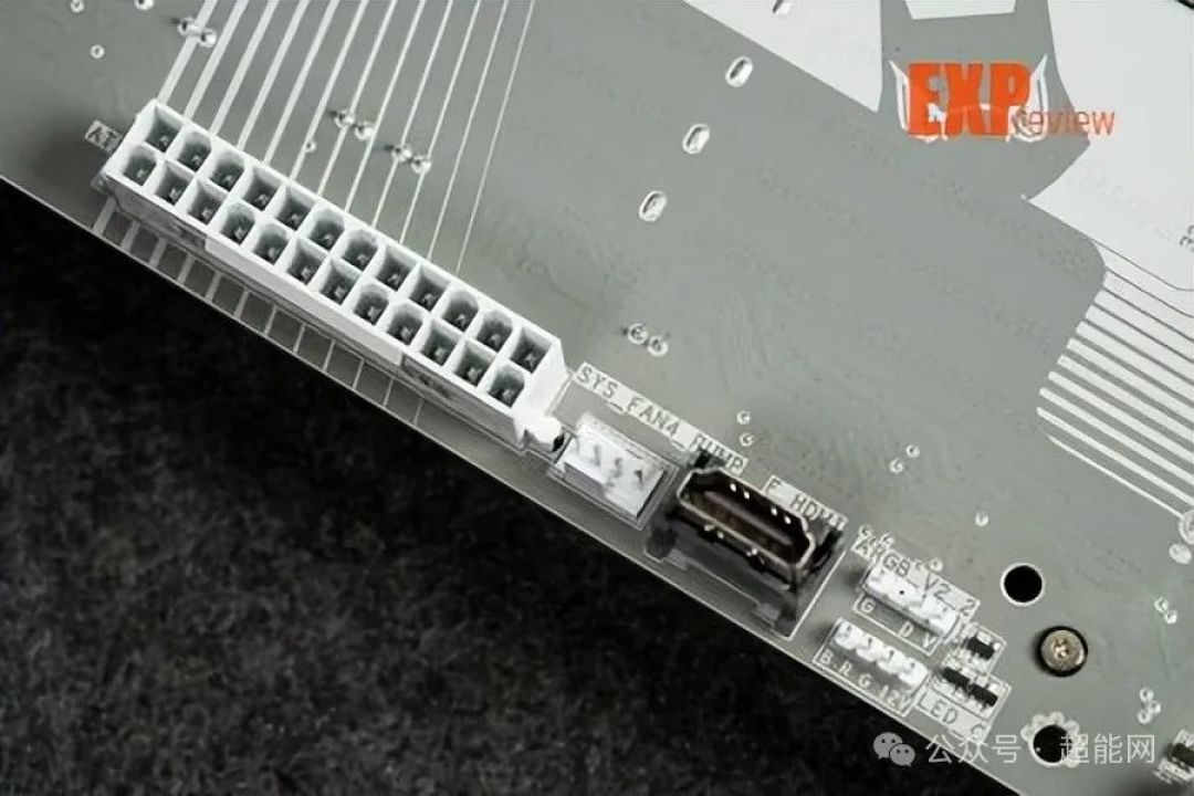 技嘉B650E AORUS STEALTH ICE 背插冰雕评测:白色背插装机不二之选
