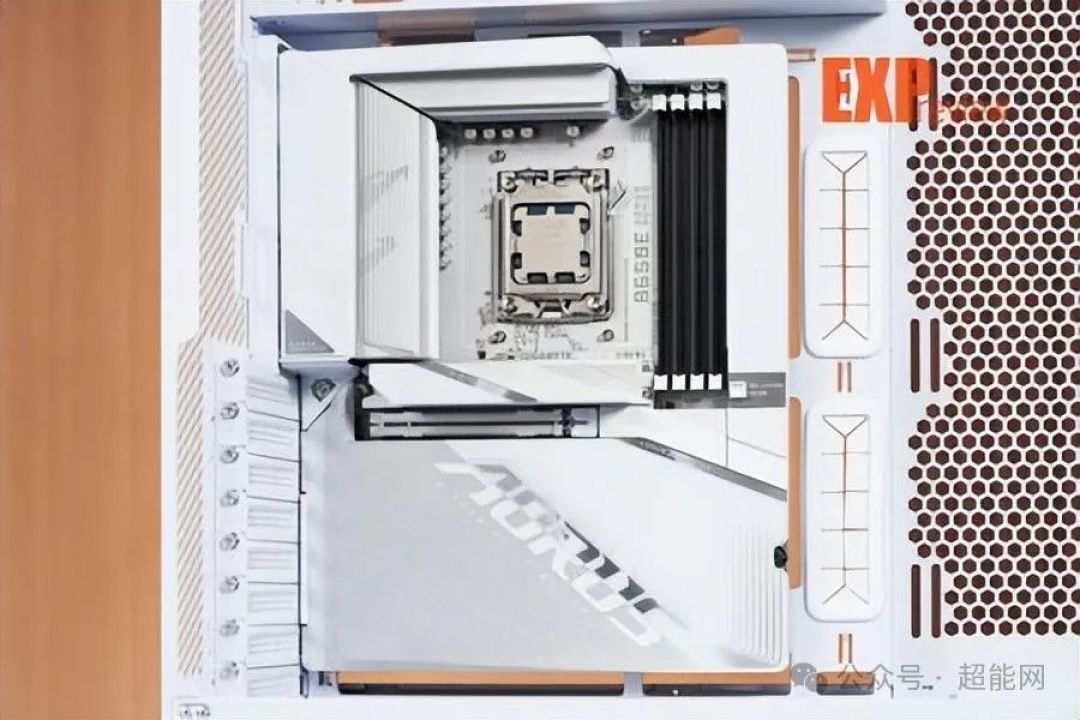 技嘉B650E AORUS STEALTH ICE 背插冰雕评测:白色背插装机不二之选
