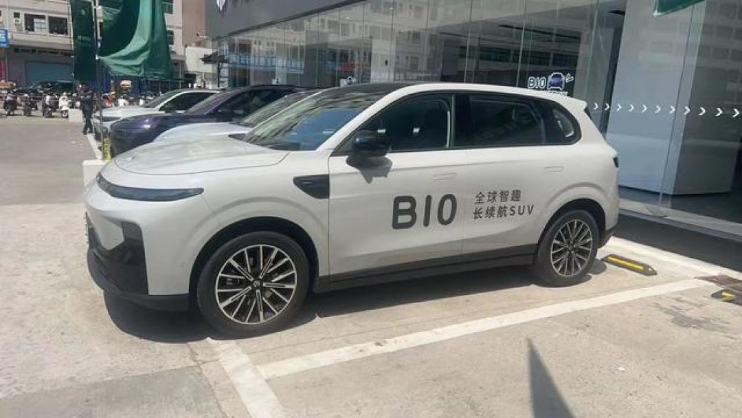 零跑B10首发:激光雷达+600公里续航,智驾技术引领紧凑型SUV新风潮