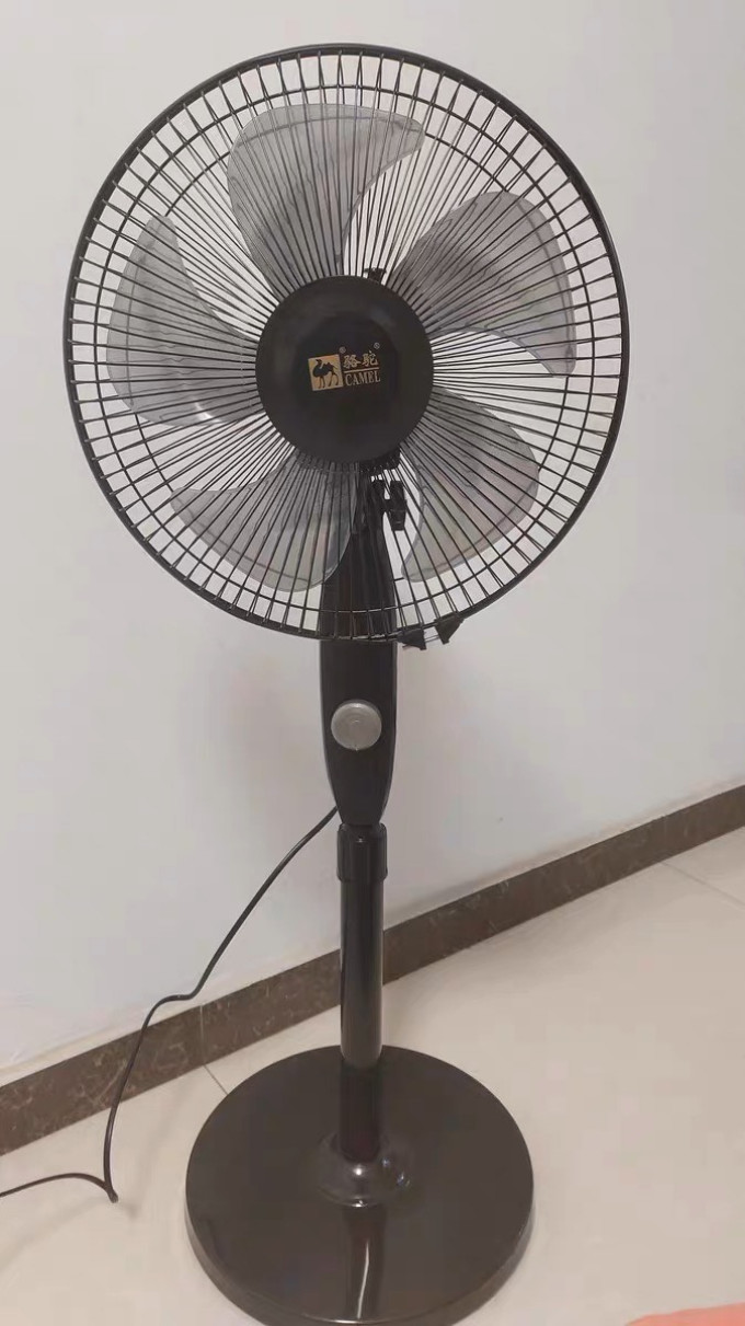 骆驼牌12寸落地电风扇评测