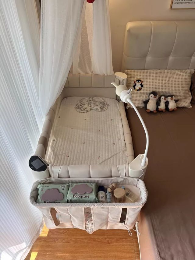 酷豆丁云朵深睡婴儿床折叠拼接大床可移动新生婴儿床宝宝床智能床