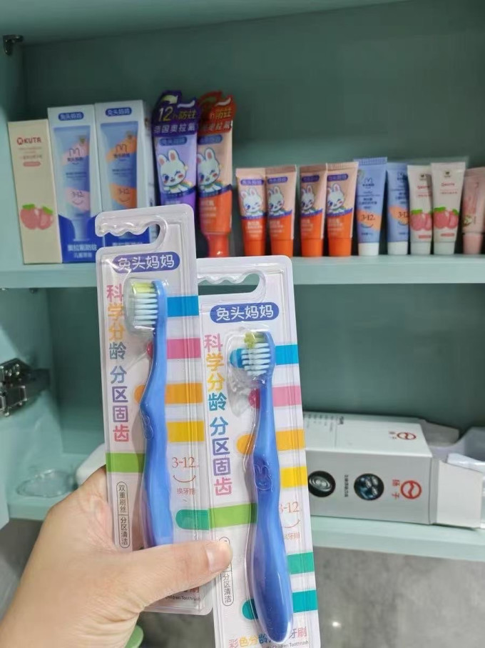 兔头妈妈婴儿口腔护理