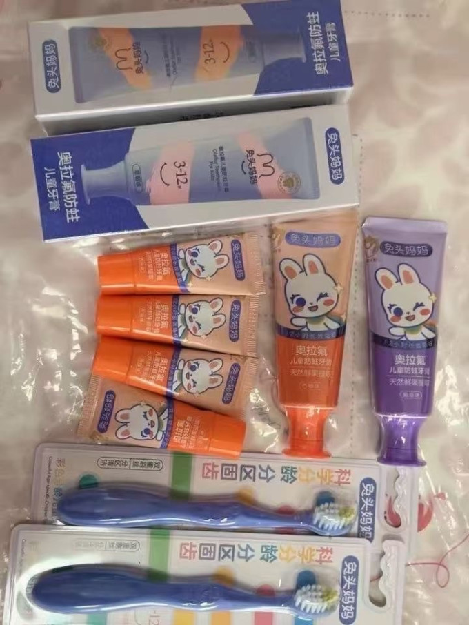 兔头妈妈婴儿口腔护理