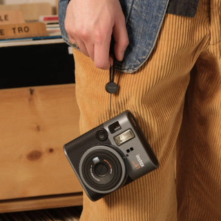 富士Instax mini 41拍立得新宠：复古美学+智能升级，摄影老炮直呼内行！