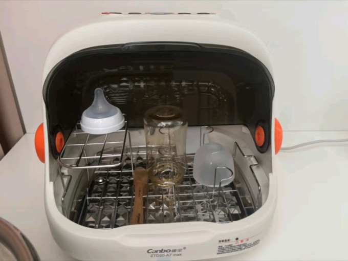 康宝奶瓶消毒器