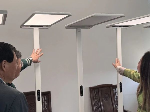 护眼灯是智商税？试用8个月，死磕这3个指标！