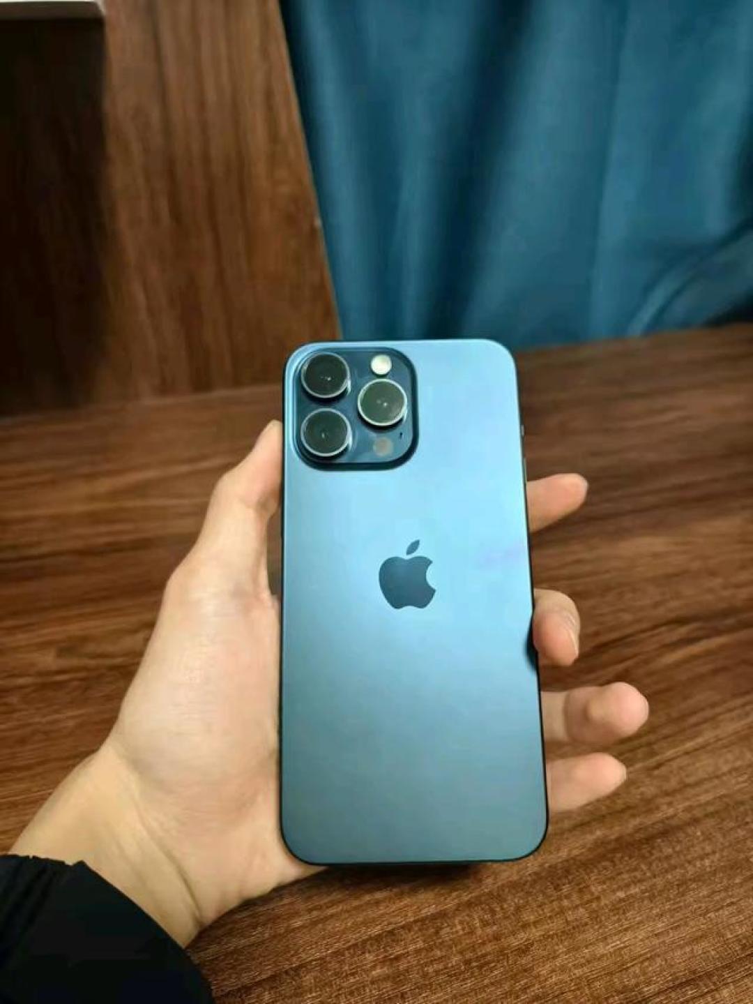 iPhone 15 Pro Max降价不减配:三大硬核优势解析高端旗舰价值