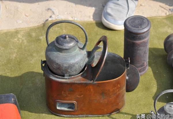 农村罕见的3个老物件，都成了高价“收藏品”，看家中还有么？