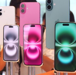 科技东风｜iPhone美国造，涨价引哄抢；RTX 5060 Ti 卖三千；Switch 2无限期推迟在大陆发布
