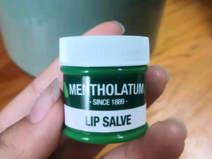 曼秀雷敦润唇膏
