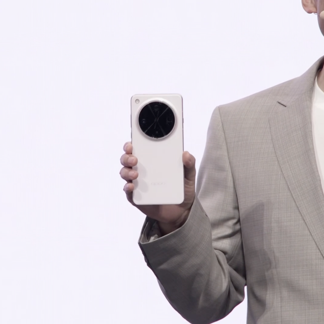 OPPO Find X8 Ultra 发布：夜景人像神器、骁龙 8 至尊版、2K 极窄边直屏 6499元起