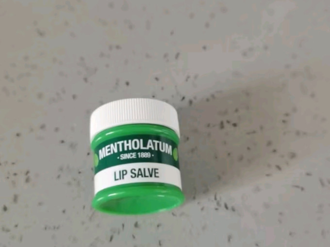 曼秀雷敦润唇膏