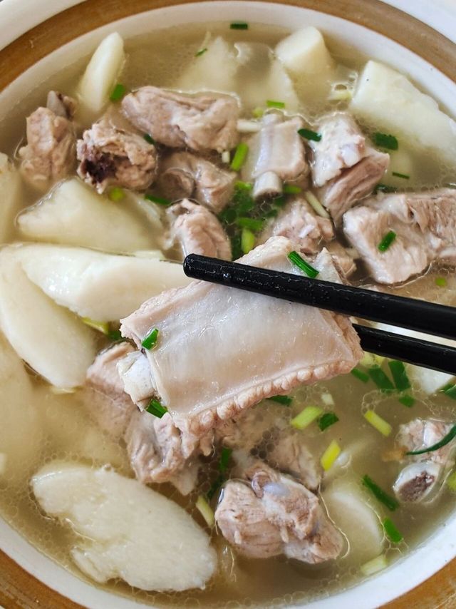 清明时节，来碗山药排骨汤吧