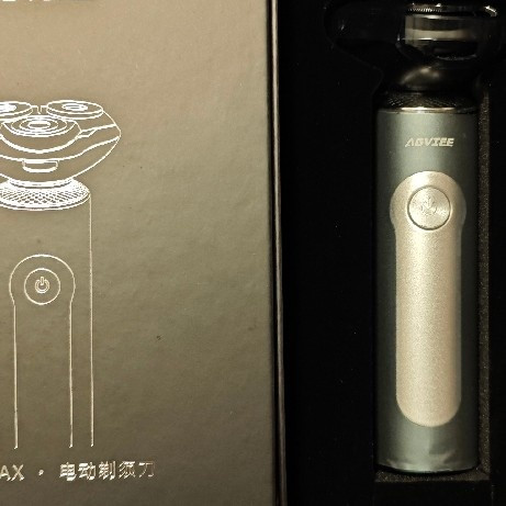 三层3D浮动刀网，刀过之处胡须“集体下岗”，未野MAX剃须刀测评
