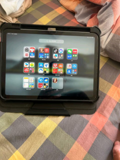 国补狂欢！iPad 10代直降1400，学生党闭眼入！” 