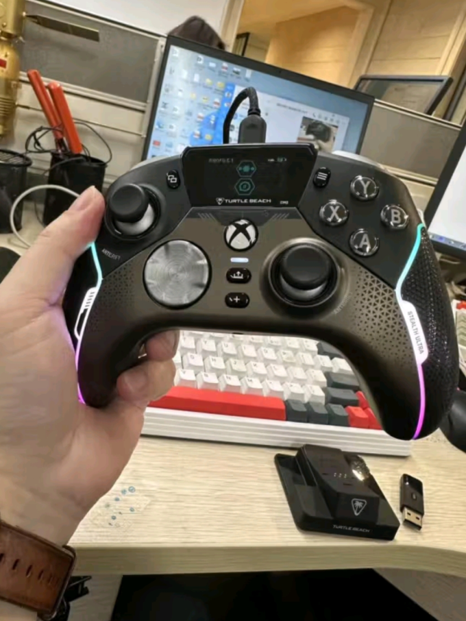 游戏手柄