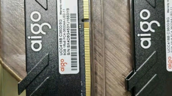 爱国者（aigo）16GB(8G×2)套装 DDR4 3200 台式机内存条马