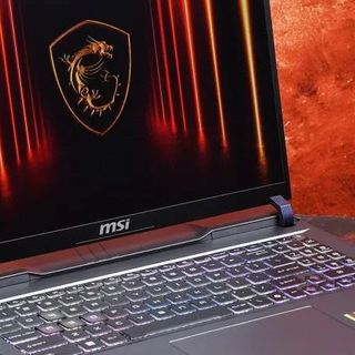 U9 275HX+RTX 5080独显 聊一款国补后价格还可以的旗舰游戏本