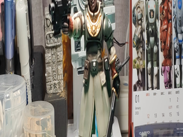 Joytoy 暗源 战锤40k 星界军 卡地亚 装备动力剑的指挥官 1/18