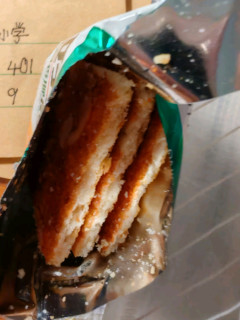 好吃点香脆核桃饼：办公室里的美味伴侣
