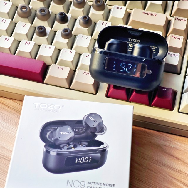 值得复购的TOZO NC9 入耳式降噪蓝牙耳机分享