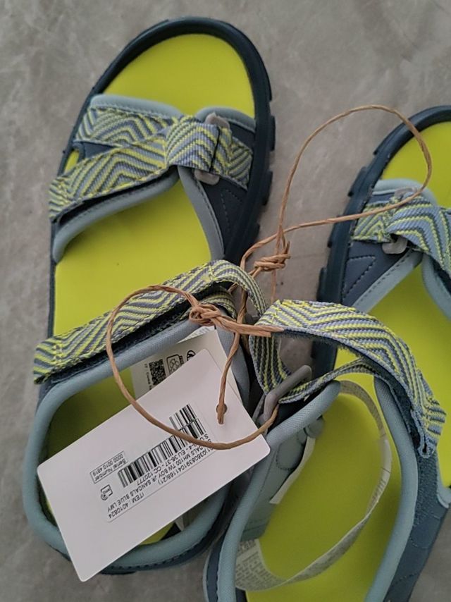 迪卡侬儿童凉鞋，夏季户外必备！