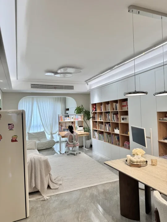 客厅书房一体｜孩子的学习角布置