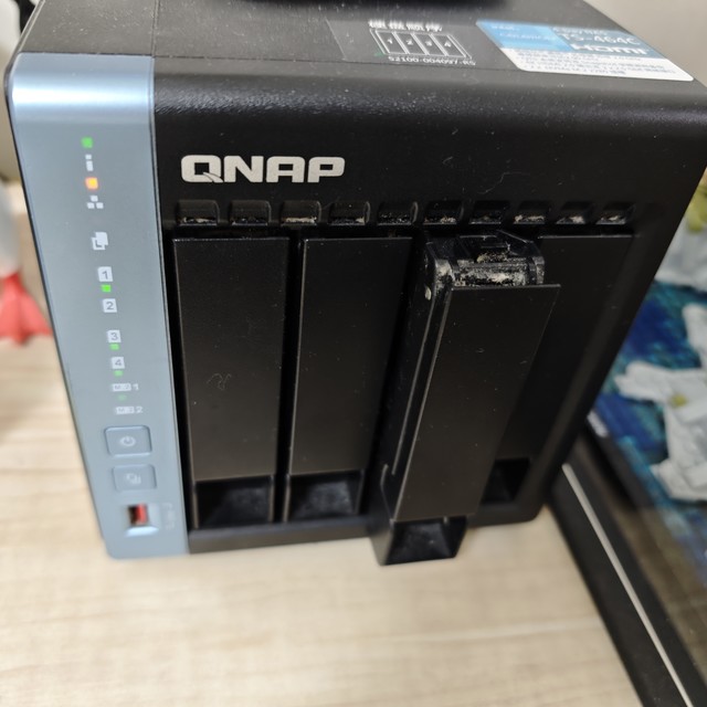 简单记录U2 ssd塞进威联通NAS