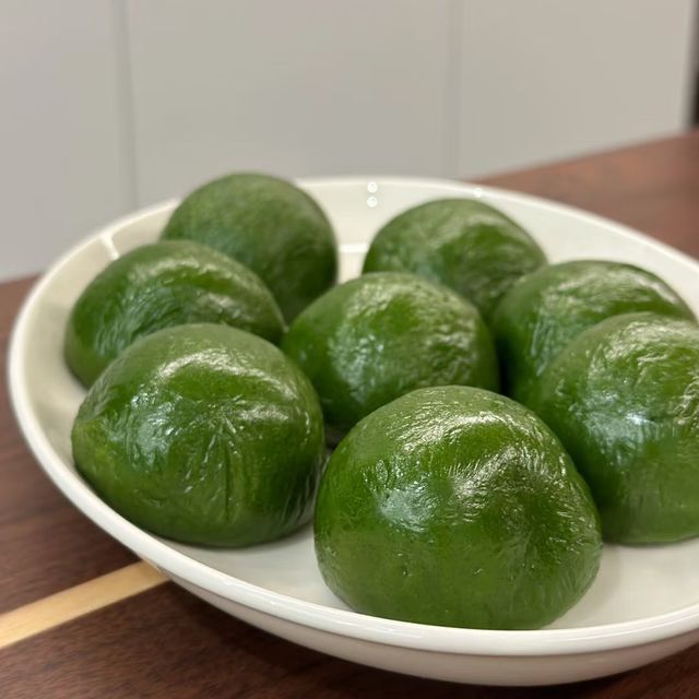 咬一口青团，把春天的温柔吃进肚里