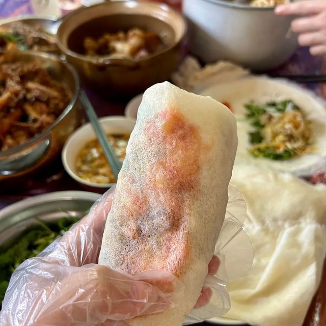 薄饼：一口囊括春日所有美好