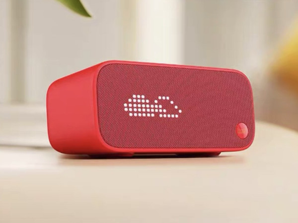 会呼吸的「糖果AI管家」天猫精灵IN糖3：声控生活，甜度满分。