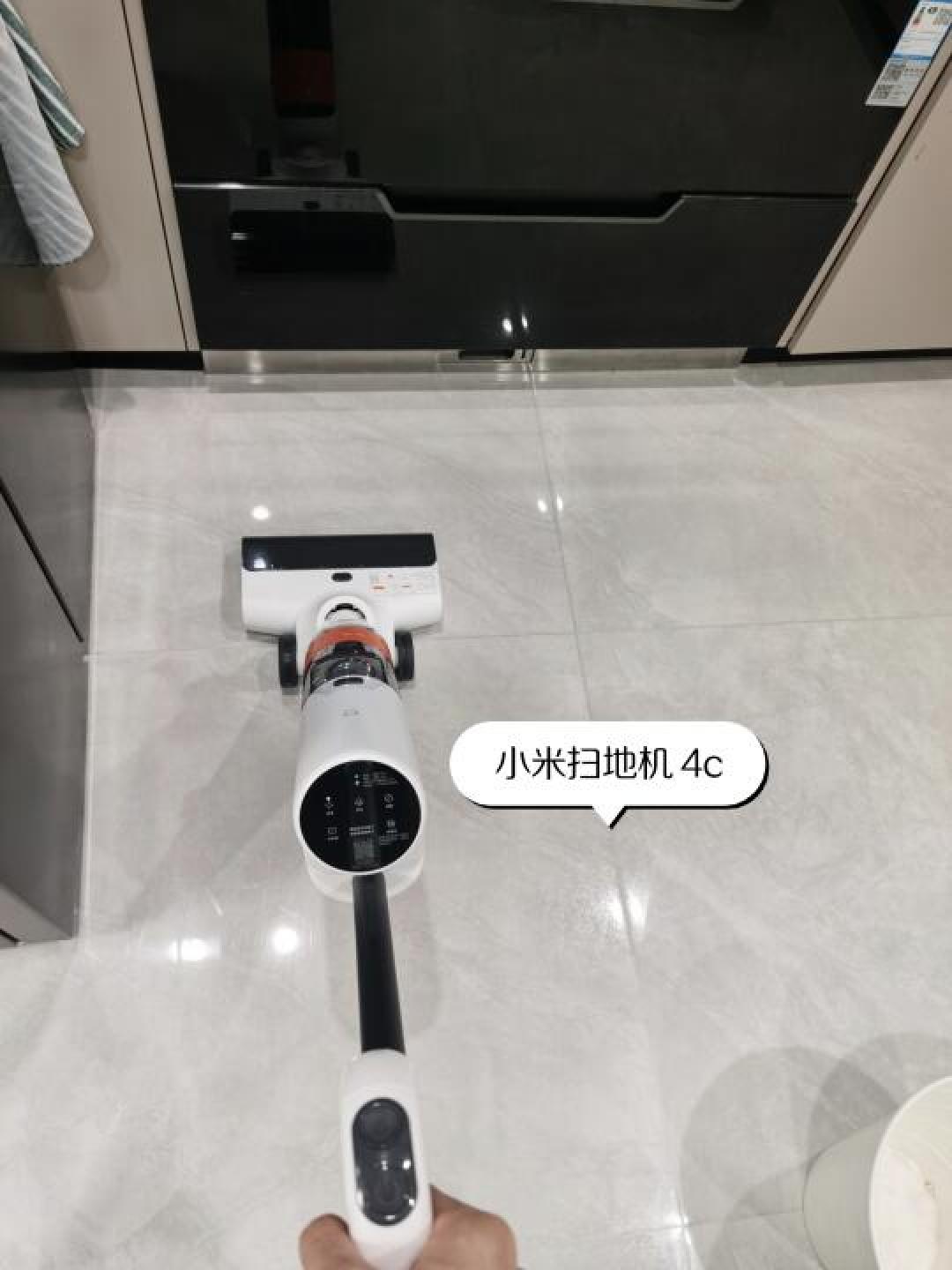 米家无线洗地机4C测评：千元档三项黑科技破解家庭清洁痛点