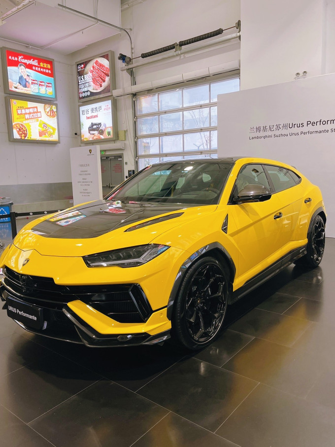 兰博基尼跑车