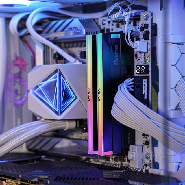 AMD平台开卷C26 6000MHz内存，这是最佳配置？新品佰维DW100实测