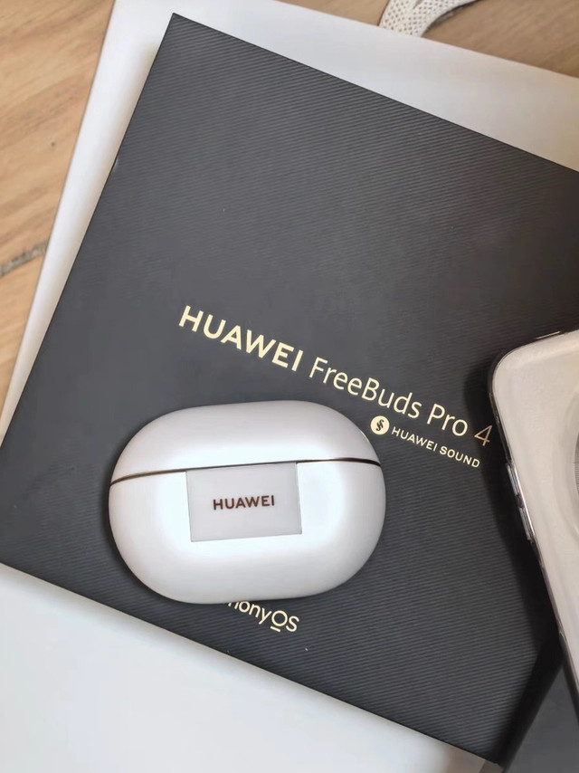 无损音质新高度！华为FreeBuds Pro 4悦彰耳机测评