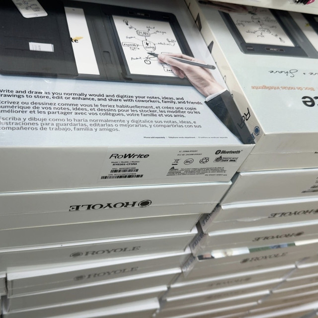 大量柔宇手写板流入闲鱼，当年799如今35元，真叫一个血本无归