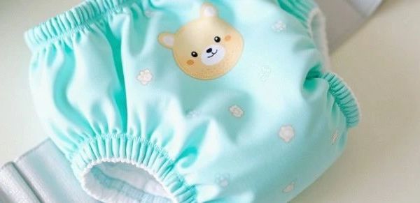 【新手爸妈必看！宝宝纸尿裤避坑指南：这8个细节比品牌更重要】