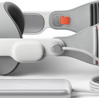 网传丨苹果 Vision Pro 2 将减重、改进舒适性，升级 M5 处理器