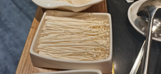 出差小聚，火锅治愈疲惫