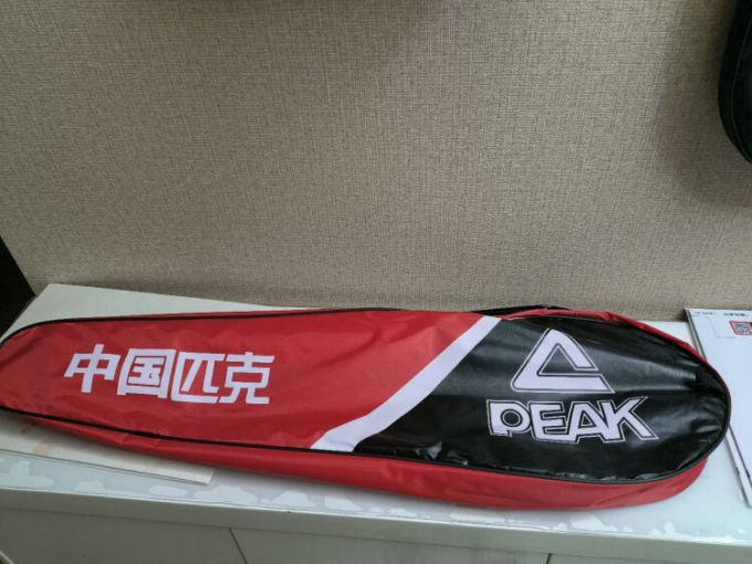 匹克羽毛球具