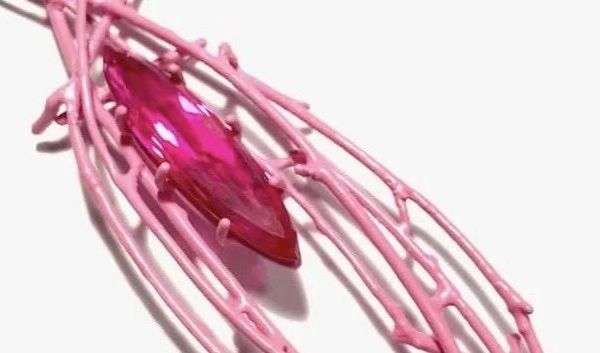 Georg Dobler: 回归几何和现代结构的珠宝首饰