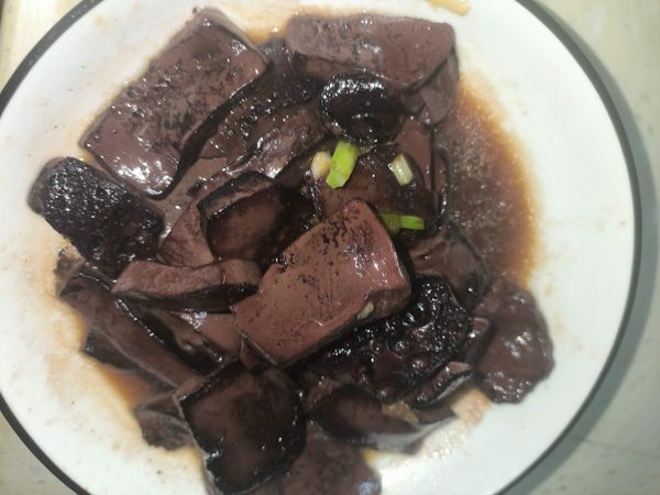 春天时节吃点猪血解解腻