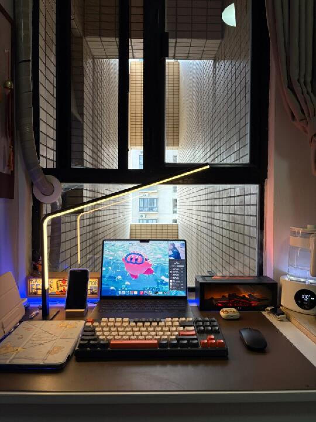 极简桌面三步法:黄金三角区布局+隐形工具链,打造零干扰工作流