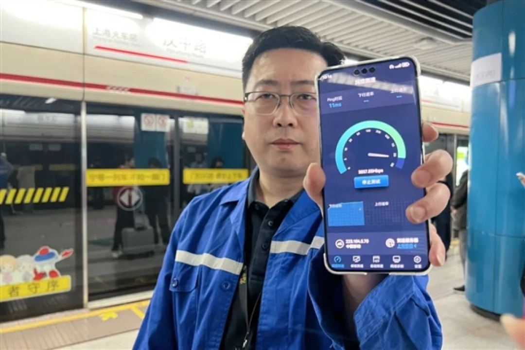 上海地铁全国唯一5G全覆盖!华为手机实测:速率最高3037Mbps