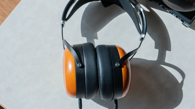 百元即可入手封闭式平板耳机！HIFIMAN Sundara-C隐形磁铁耳机