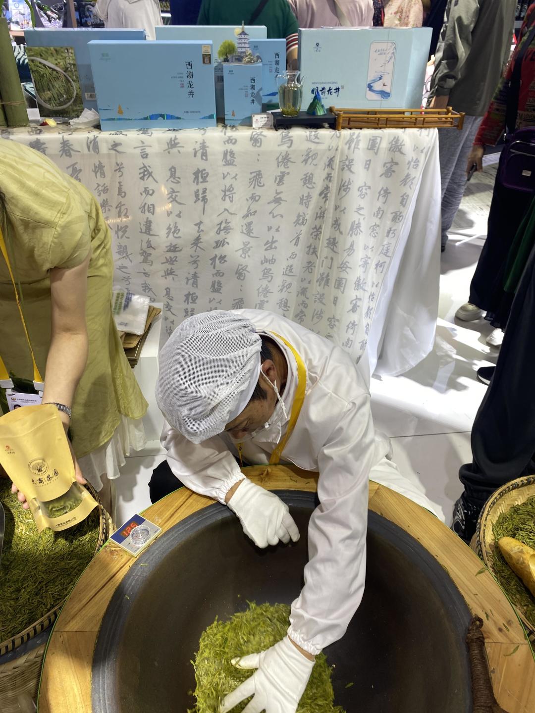 小编带你去探展:直击2025消博会,一站式体验全球精品