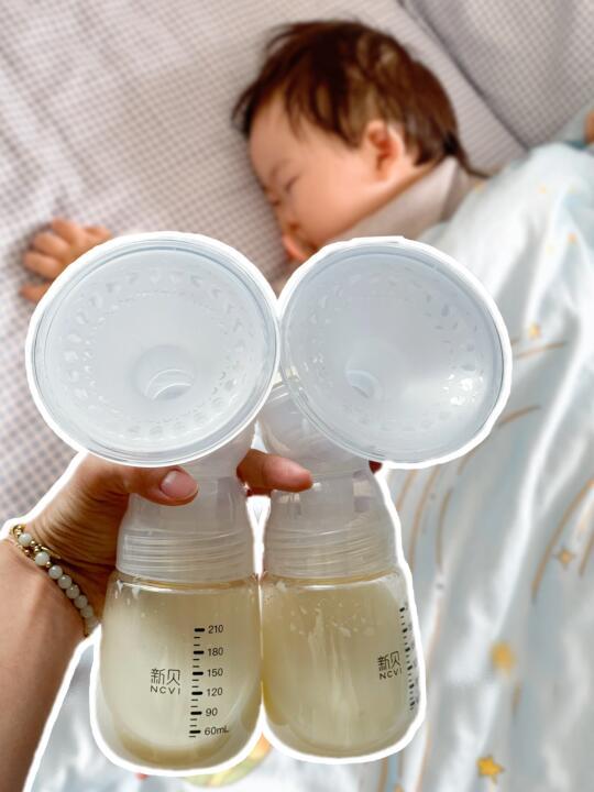 奶渣用吸奶器追🍼成功❗️谁懂这一刻的喜悦！