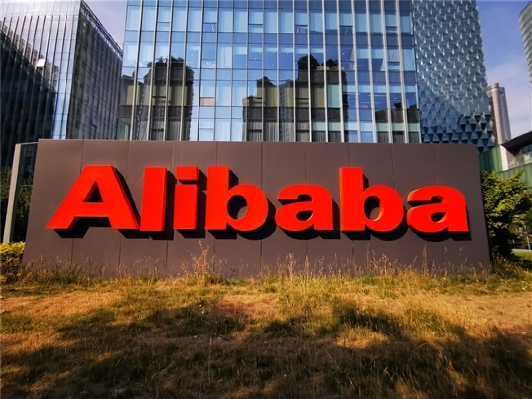 阿里开源通义新模型:指定首尾图片生成视频
