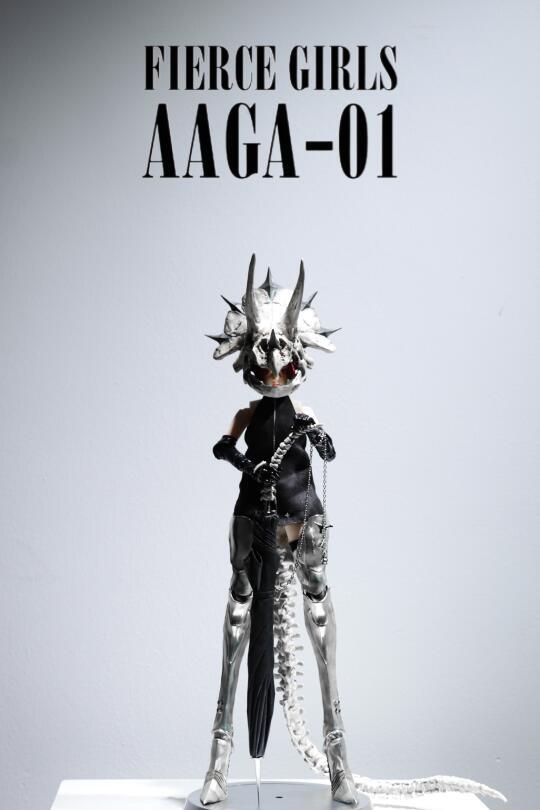 UNDERVERSE“艺术品”凶猛少女